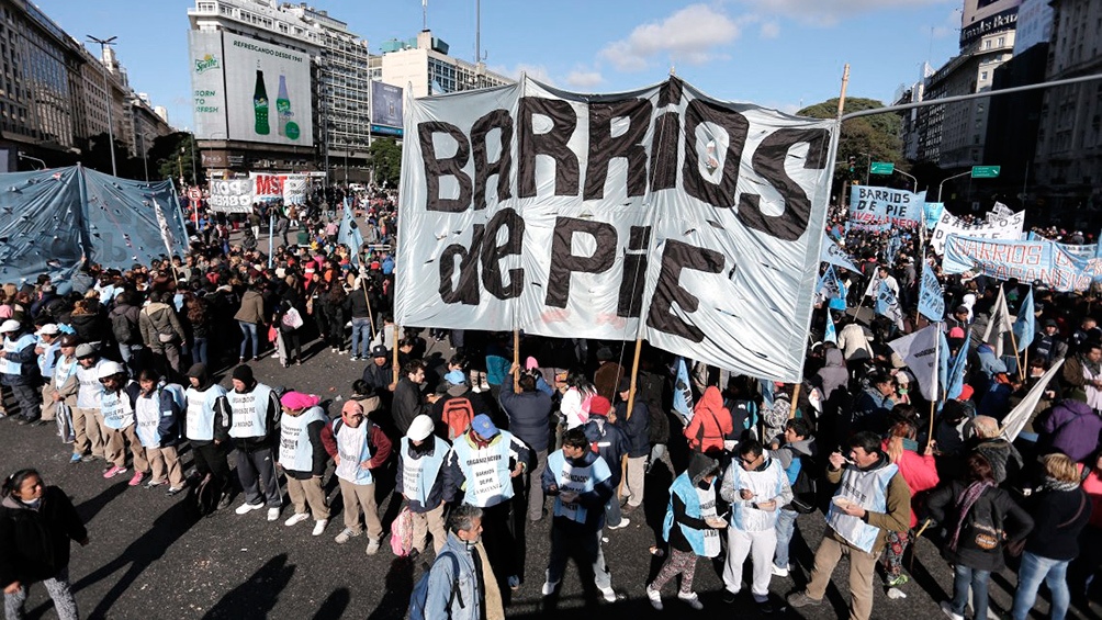 Los piqueteros no van a la Rural y marchan al Congreso