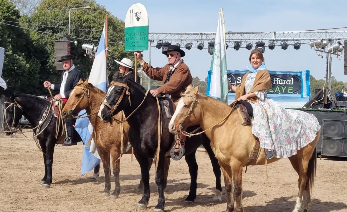 Expo Laboulaye: Busso participó de la inauguración oficial 