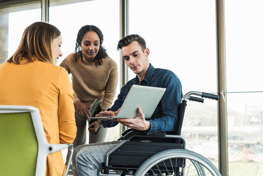 Bayer lanza una nueva edición de su programa de pasantías para personas con discapacidad
