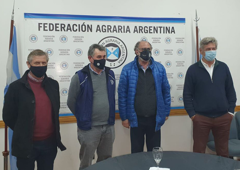 La Mesa de Enlace y la de Carnes analizarán una eventual medida de fuerza