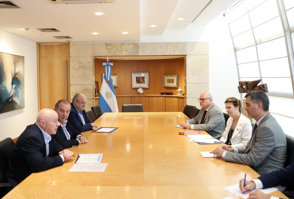 Grimberg y Urcía lograron el compromiso y apoyo del Gobierno para las promociones y gestión integral del IPCVA