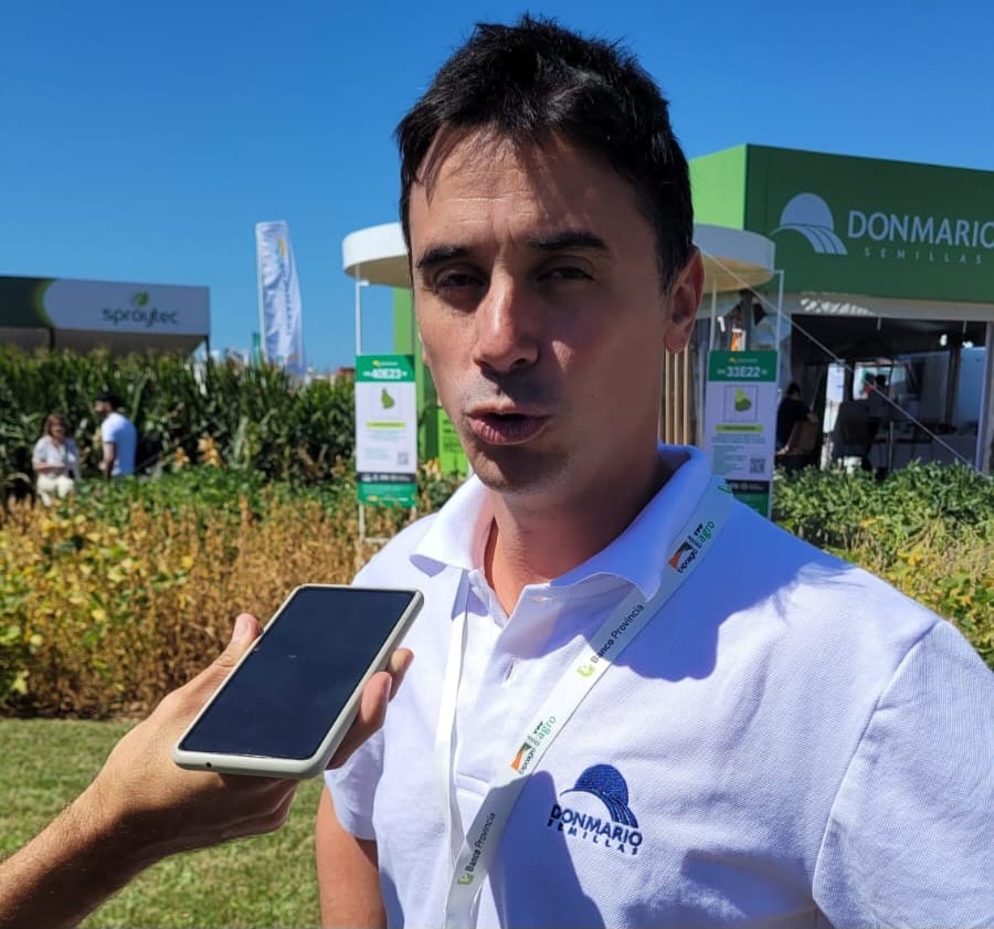 En Expoagro, Don Mario pisó fuerte en maíz y apostó a Sembrá Evolución