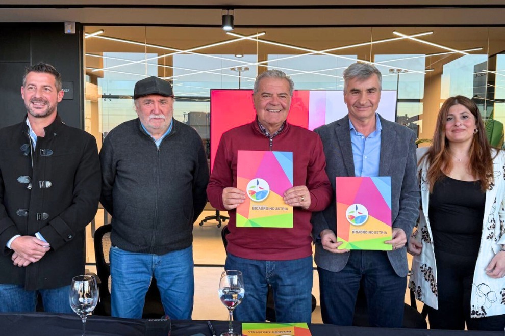 Arrancó la primera Escuela de Manejo de Maquinaria Agrícola y Vial en Córdoba: capacitación para el futuro del agro