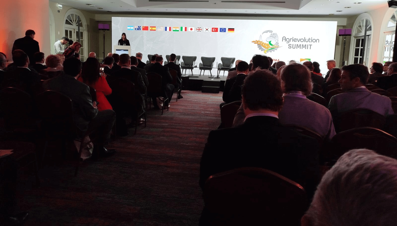 Agrievolution 2025: la maquinaria agrícola conquista el Obelisco con una cumbre mundial