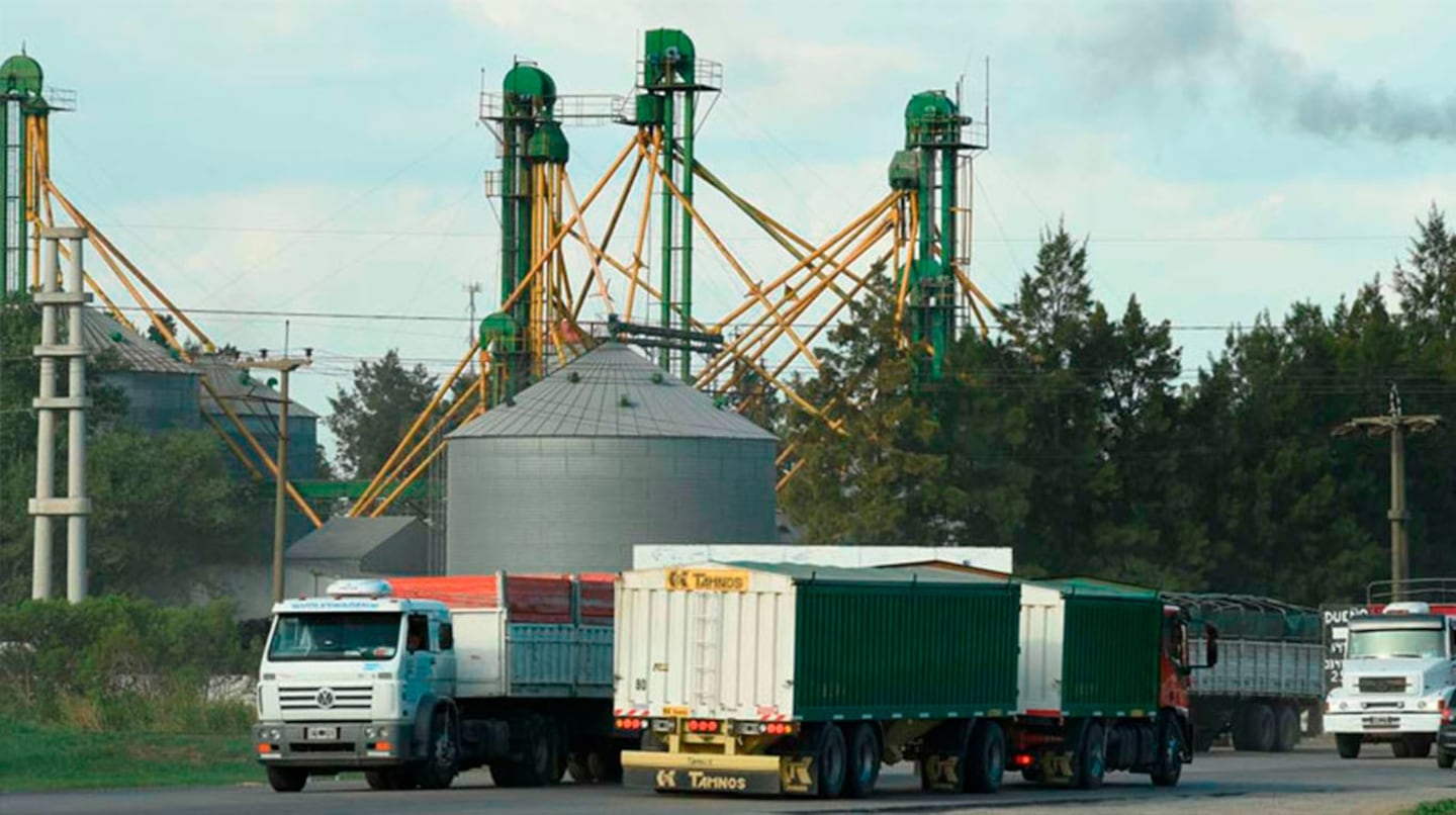Alivio para el campo en la cosecha: la suba de costos del transporte de cargas se desaceleró en abril