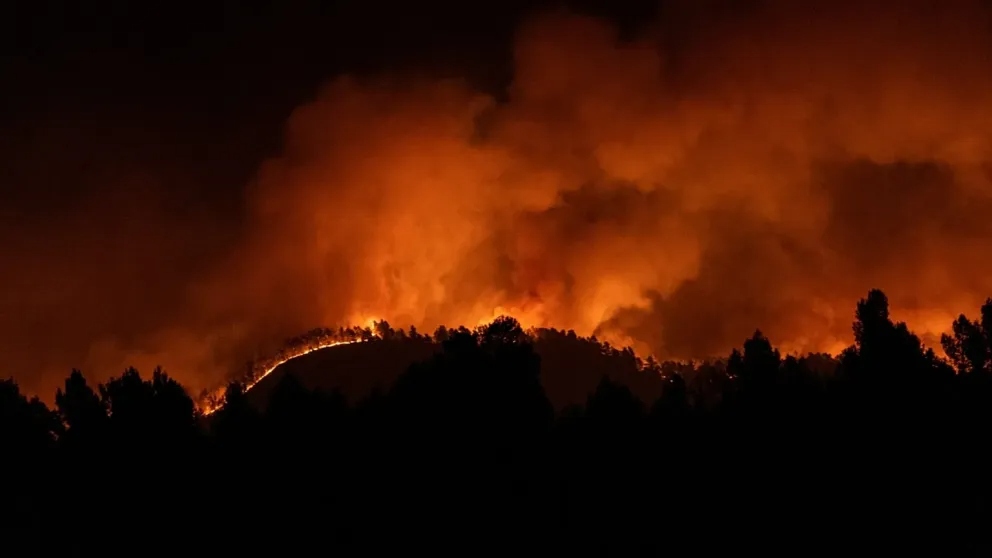 Europa sufre tormentas de fuego que generan rayos e incendios