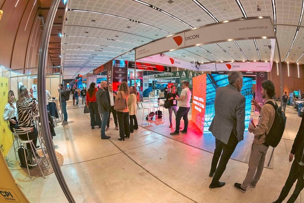 Abre en Córdoba la tercera Expo Parques Industriales con rondas de negocios