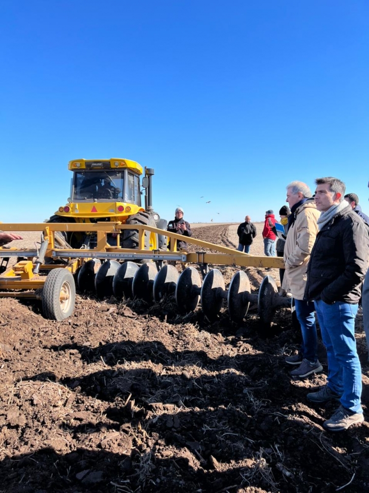 Marcos Juárez: Busso entregó maquinaria por más de $48 millones al Consorcio de Gestión Integrada