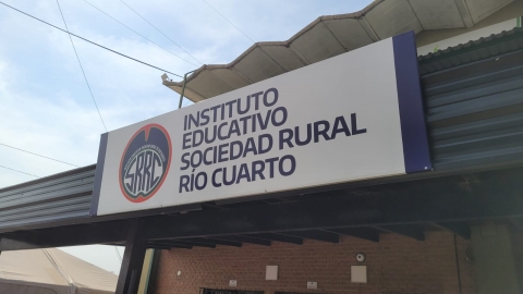Una multitud disfruta de la 89 edición de la Exposición Rural de Rio Cuarto